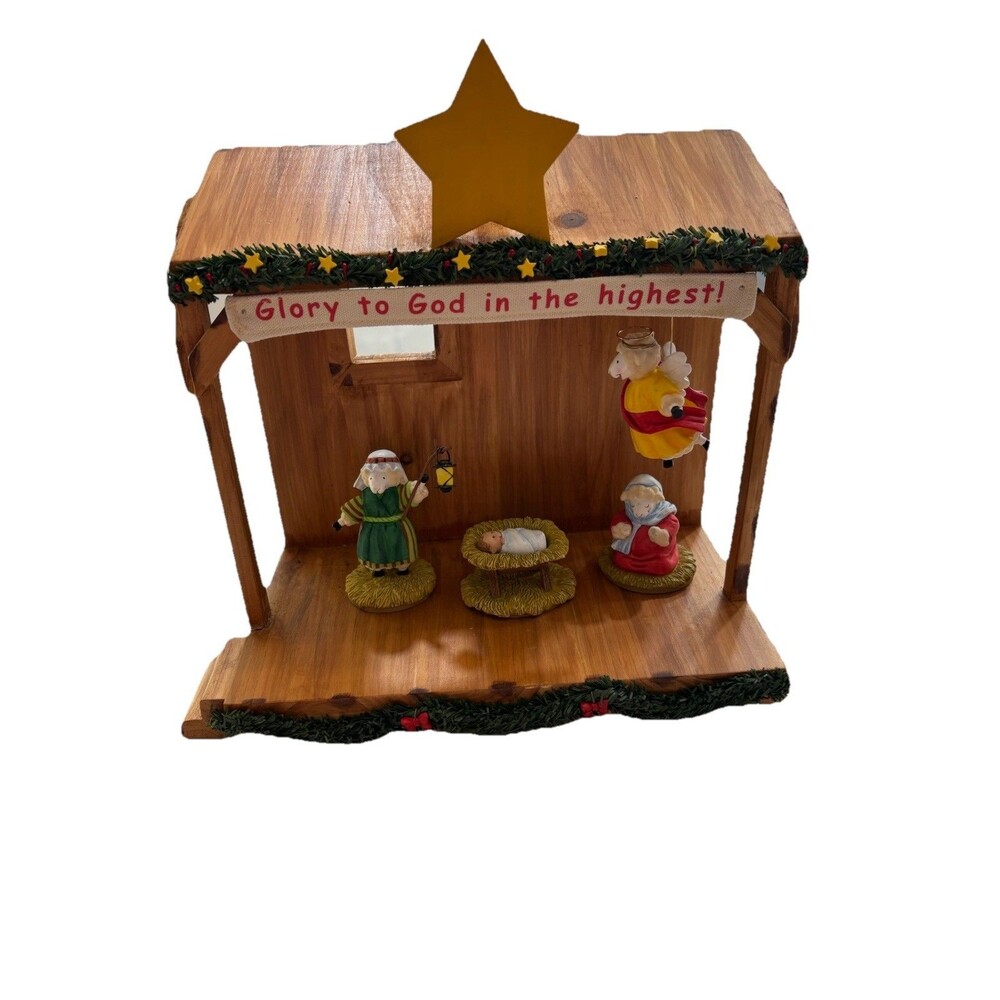 Really Woolly Pageant Nativity DaySpring Christmas and 4 Pieces Plus Stage